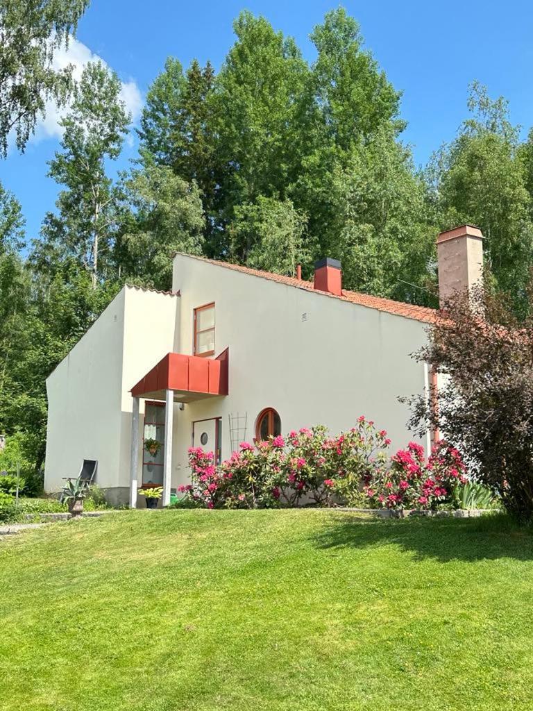 Charming Lakeside Villa Nora  Exterior photo